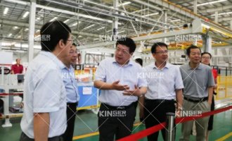 【调延卓常德市科技局局长一行辅导莅临人生就是搏机械人调研调查